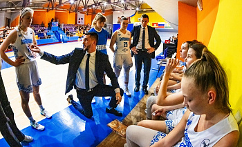 Баскетболистки челябинской «Славянки» стали серебряными призерками Высшей лиги