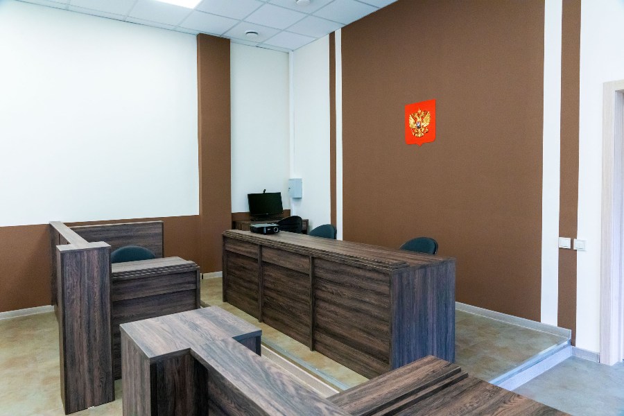 В суд ушло дело о многочисленных взятках экс-сотрудников вуза в Челябинске*1