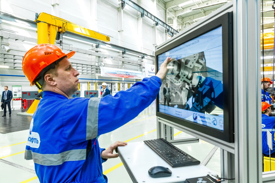 Челябинская область имеет большое значение для курса на новую индустриализацию*1