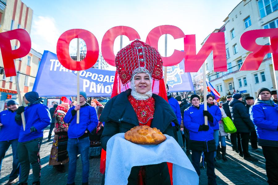 Владимир Путин поручил организовать выставку важнейших достижений страны