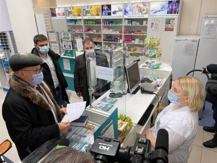 Цены на лекарства от коронавируса в челябинских аптеках разнятся в семь раз