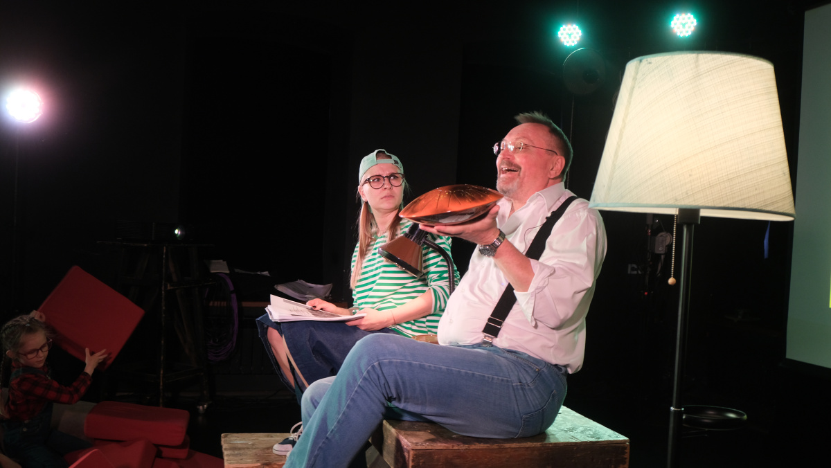 В Челябинском Молодёжном театре бабушки снова выбрали фаворитов среди детских книг*