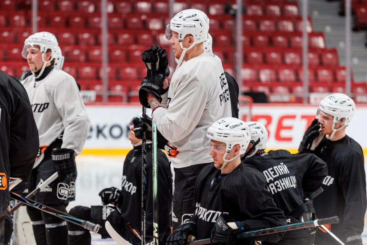 «Готовы сражаться»: «Трактор» провел открытую тренировку на старте плей-офф