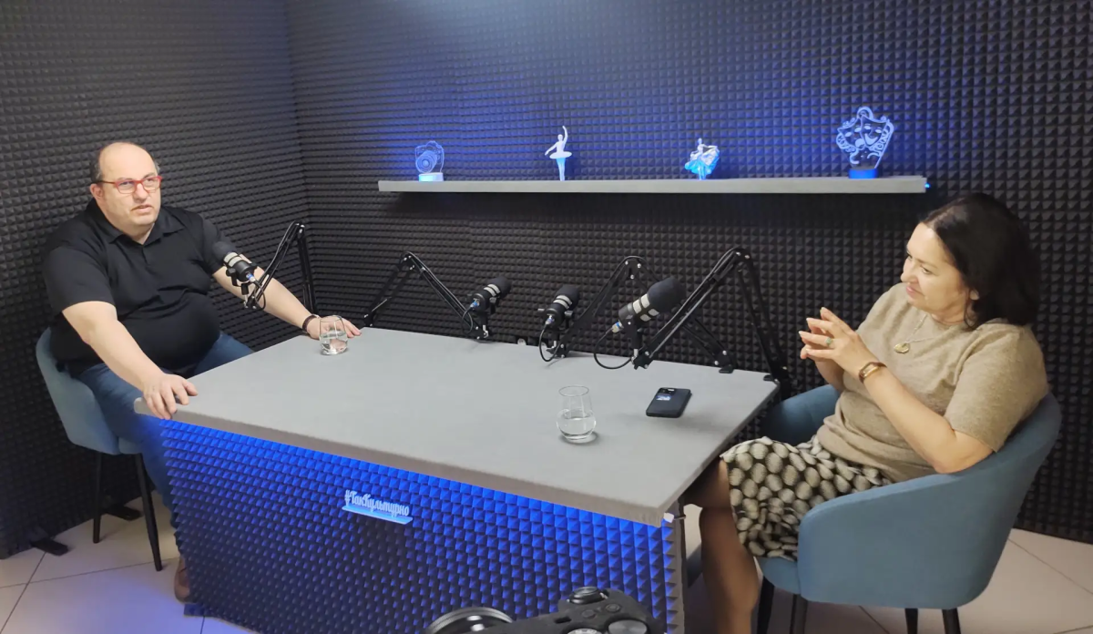 Полотна молчат: секрет русских загадок раскроют в челябинском подкасте*