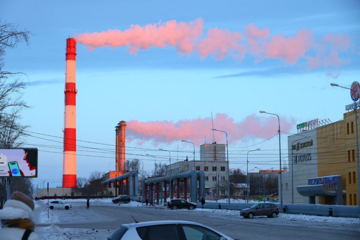 Челябинцы поделились фотографиями нежного рассвета *1