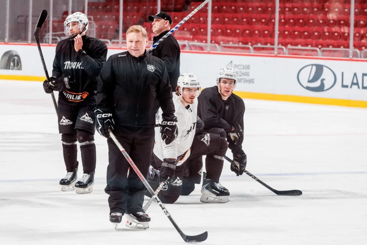 «Готовы сражаться»: «Трактор» провел открытую тренировку на старте плей-офф