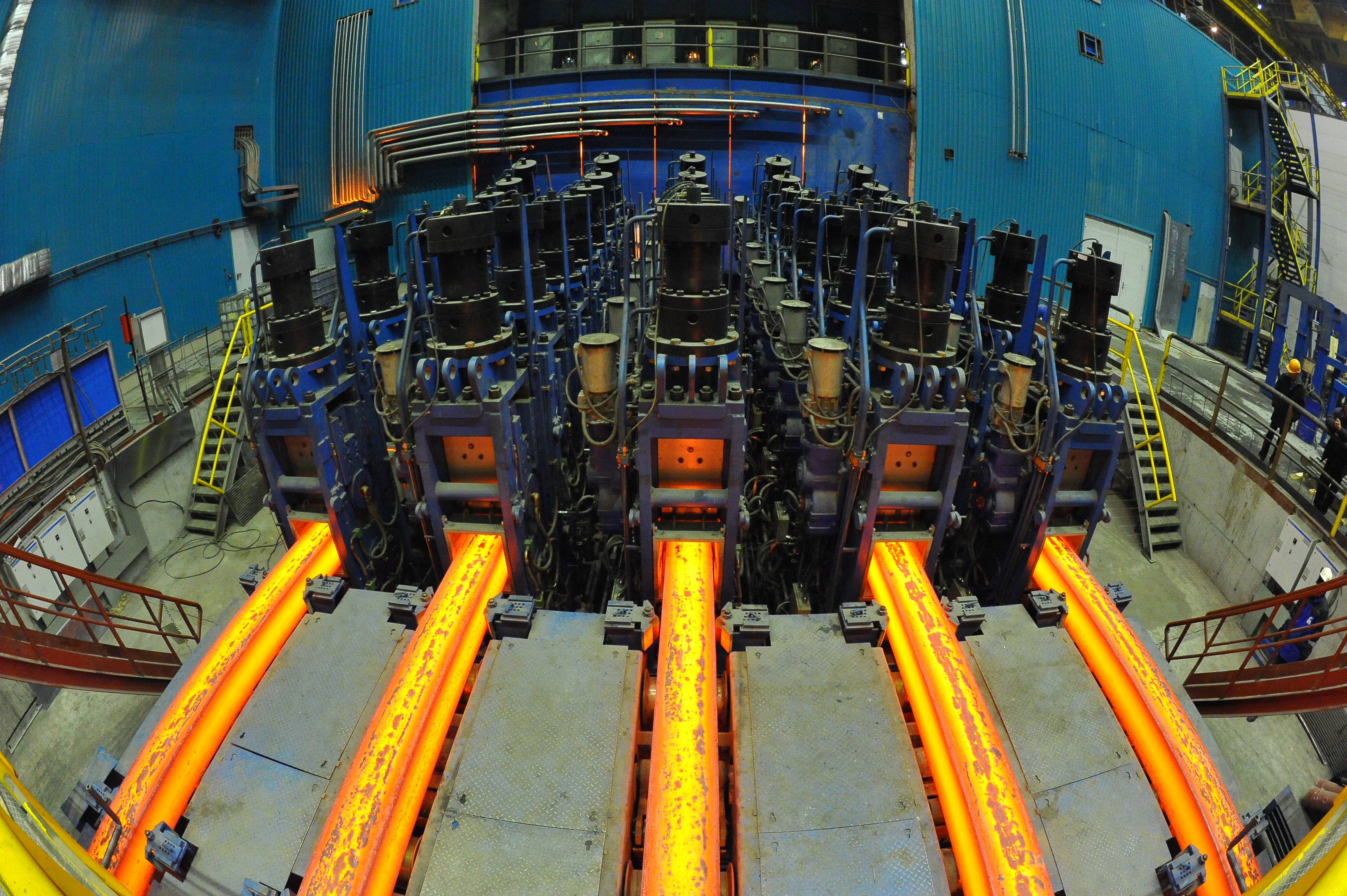 ЧМК досрочно расширил проект по бережливому производству*1