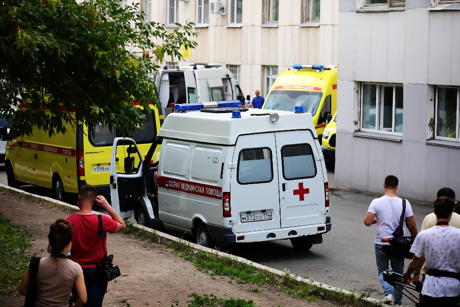 Четыре человека пострадали в ДТП с машиной каршеринга в Челябинске*1