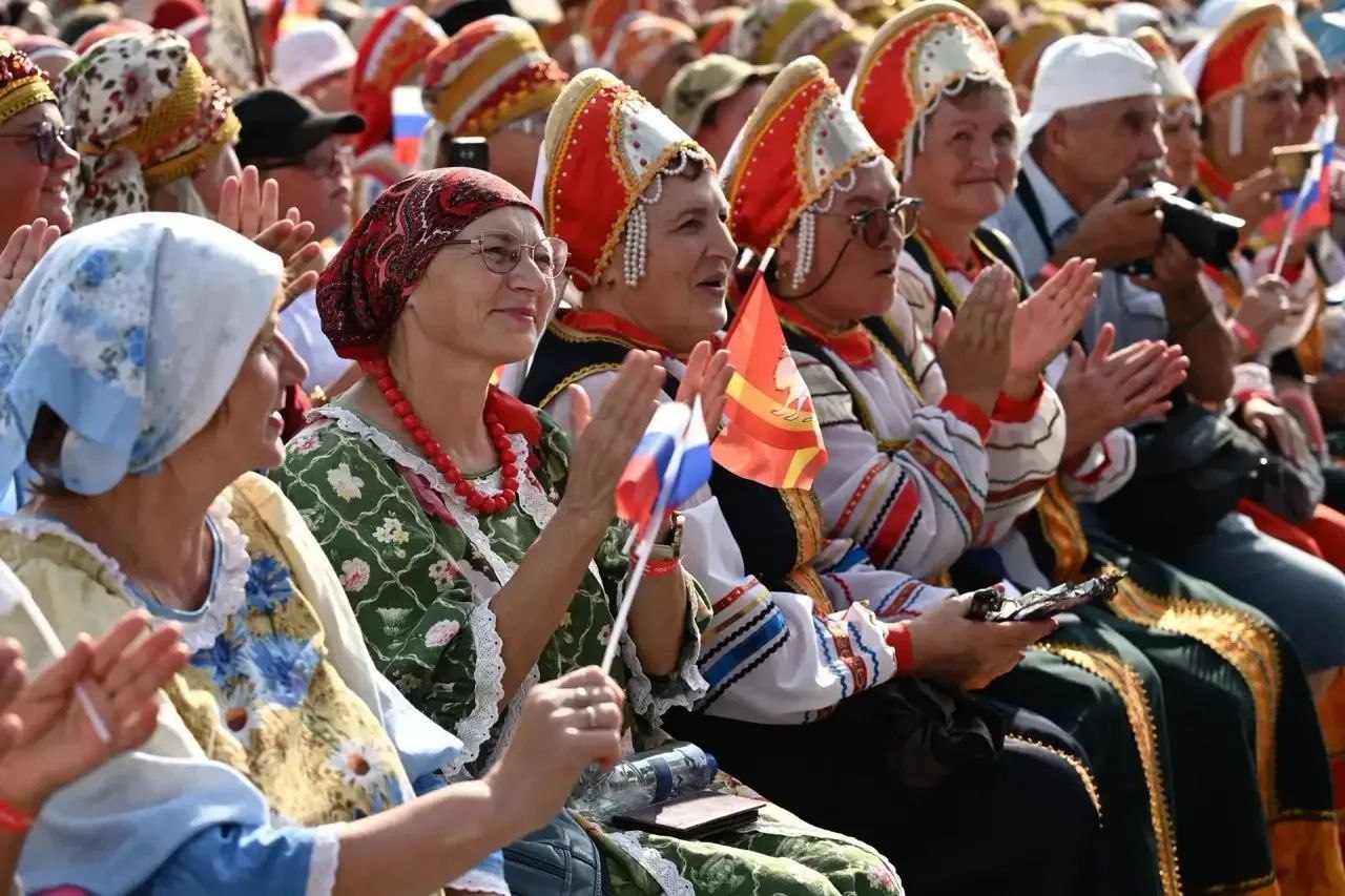 Приплыли: река Миасс стала одной из площадок фестиваля «Русское поле» в Челябинске