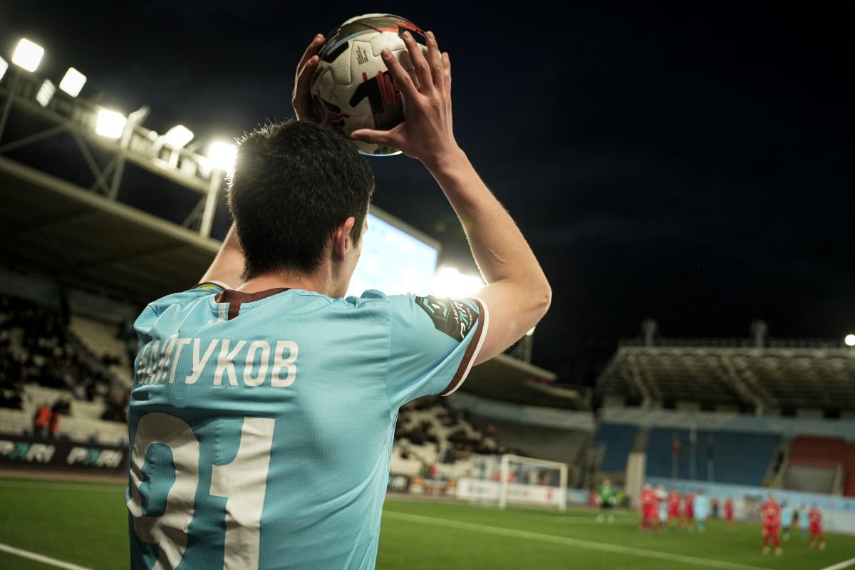 Домашняя игра «горожан» превратилась в «футбольный триллер»*1