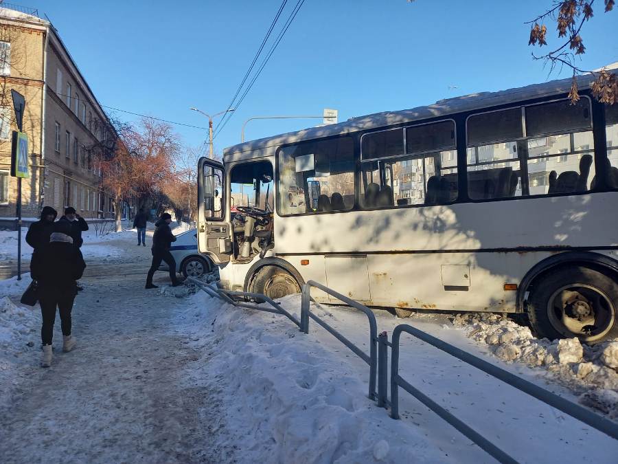 В СИЗО отправили маршрутчика, сбившего насмерть пенсионерку в Челябинске