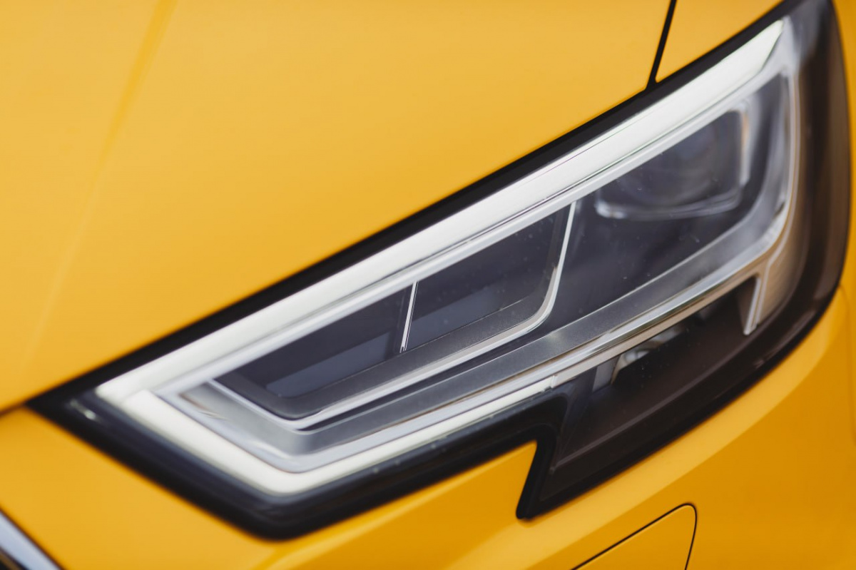 Средняя цена нового авто в Челябинске составила 2,42 миллиона рублей*