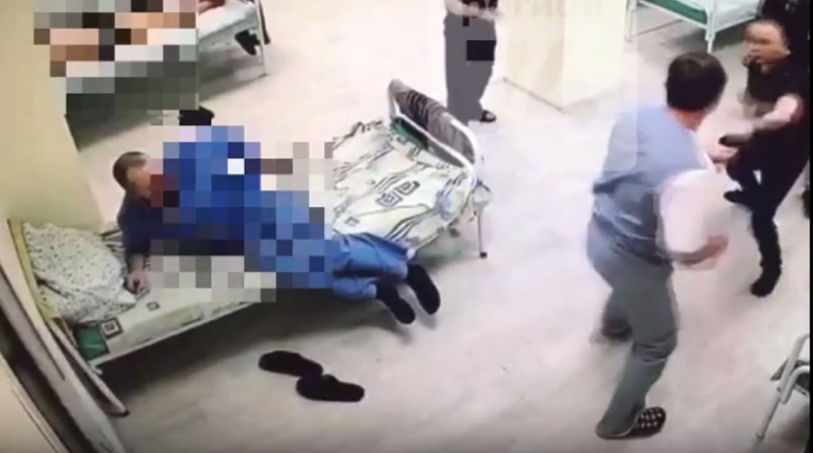 Персонал психдиспансера в Миассе наказали после драки с пациентами
