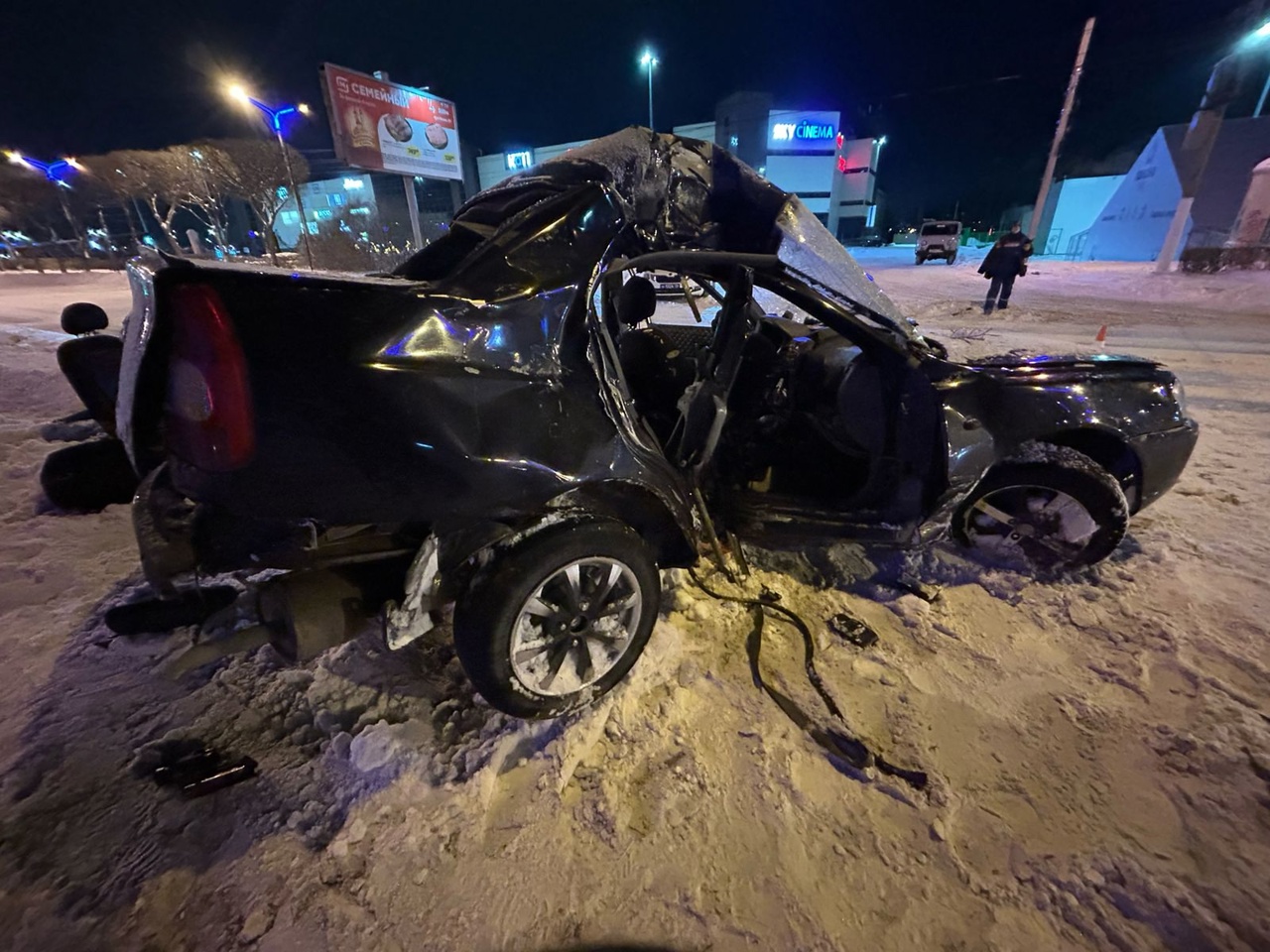 Магнитогорец на Hyundai устроил в снегопад ДТП с тремя пострадавшими *1