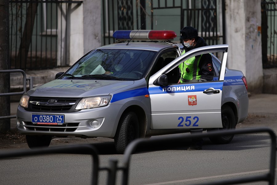 Подростки-скинхеды напали на прохожих в центре Челябинска