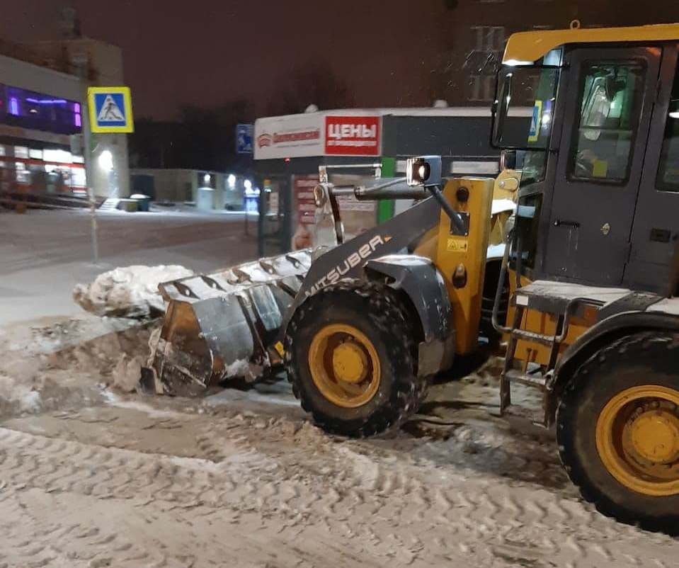 В Челябинске за ночь вывезли более трех тысяч тонн снега