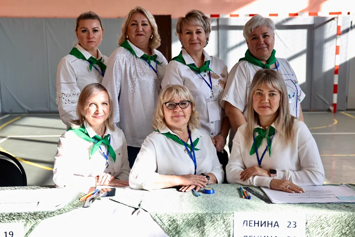 Челябинская область голосует: южноуральцы пришли на участки с самого утра