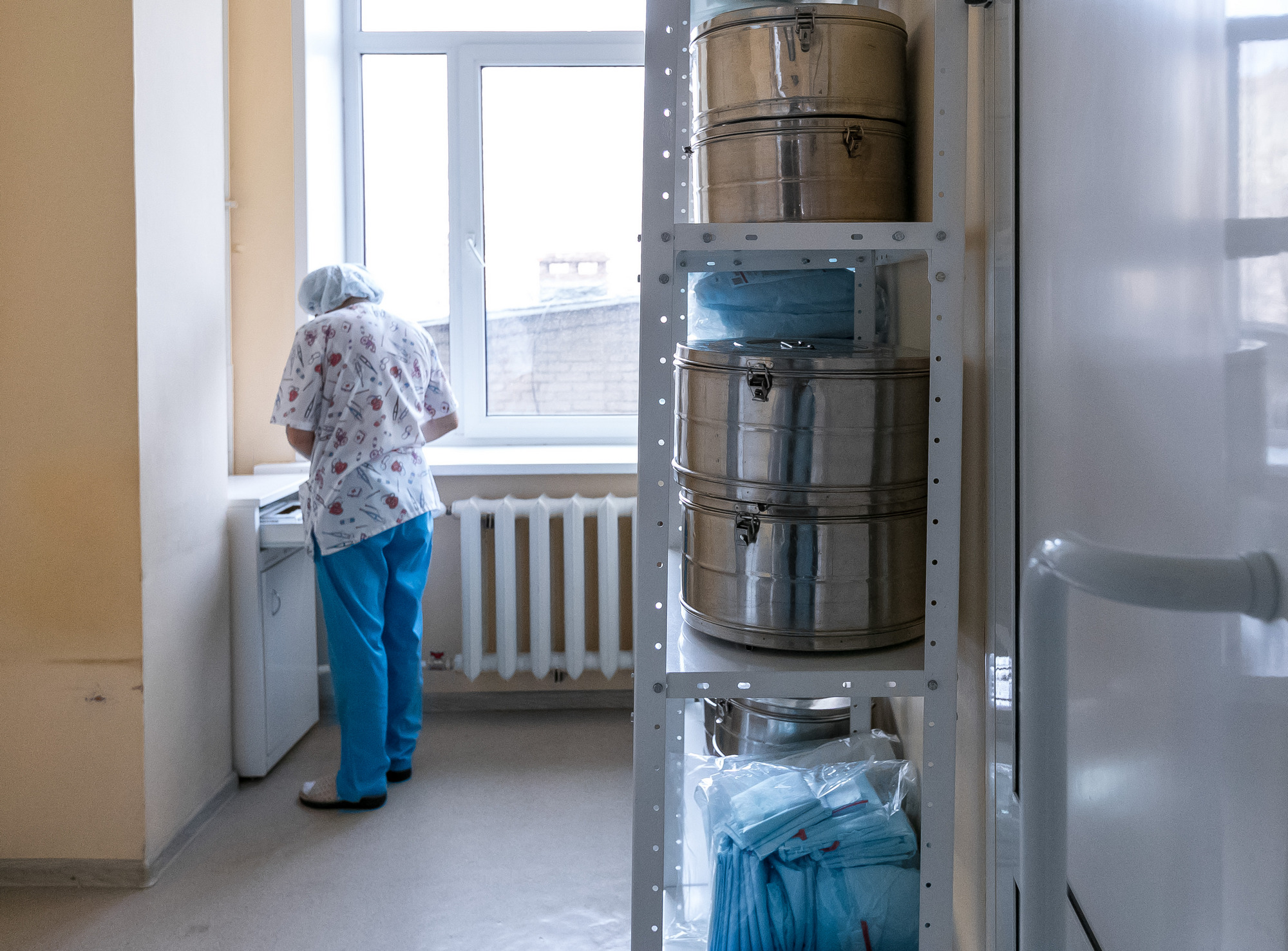 Почему в поликлиниках Челябинска собираются очереди на выписку