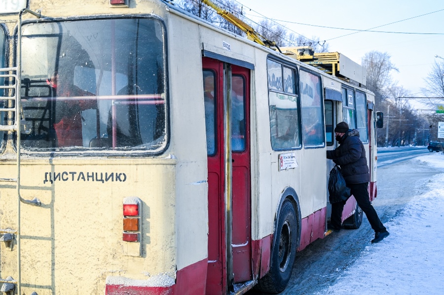 В Челябинске нашли мужчину, жестоко избившего водителя троллейбуса*1