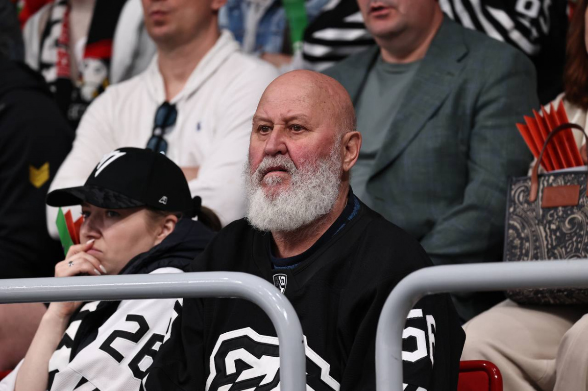 «Трактор» прервал победную серию матчем с омским «Авангардом»*1