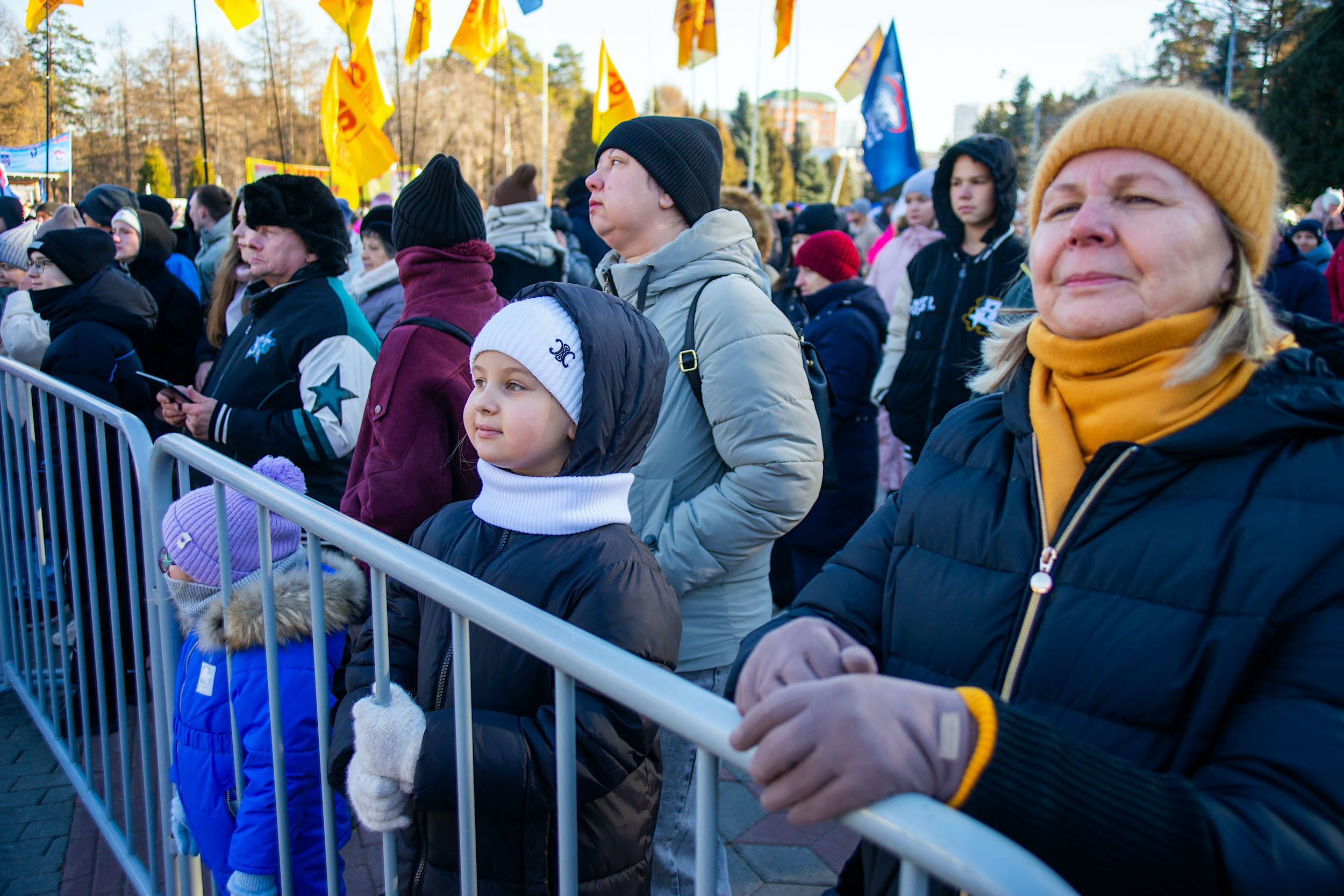 Народными гуляниями отпраздновали День народного единства в Челябинске
