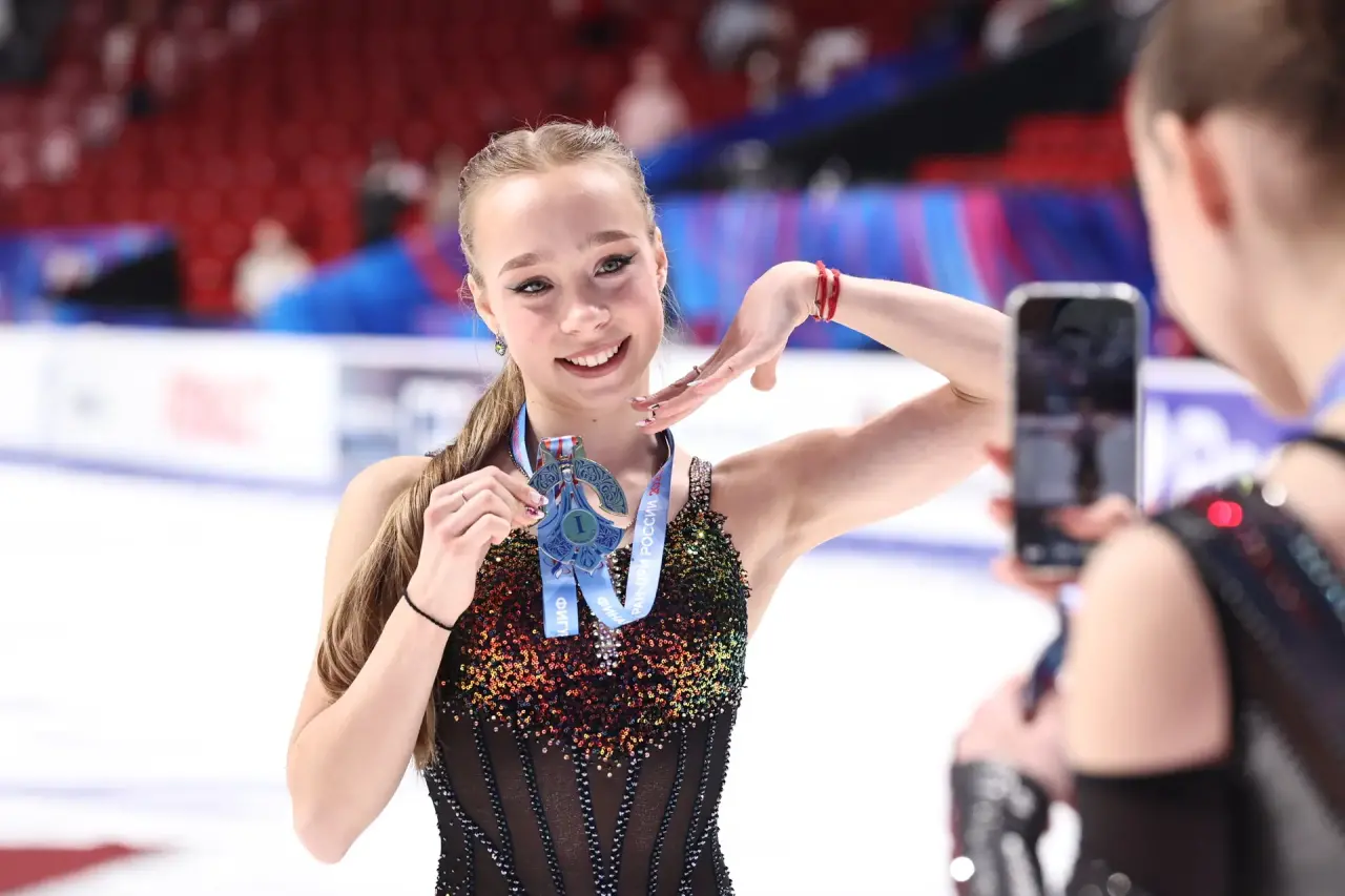 Алиса Двоеглазова и Петр Гуменник выиграли Финал Гран-при в Челябинске