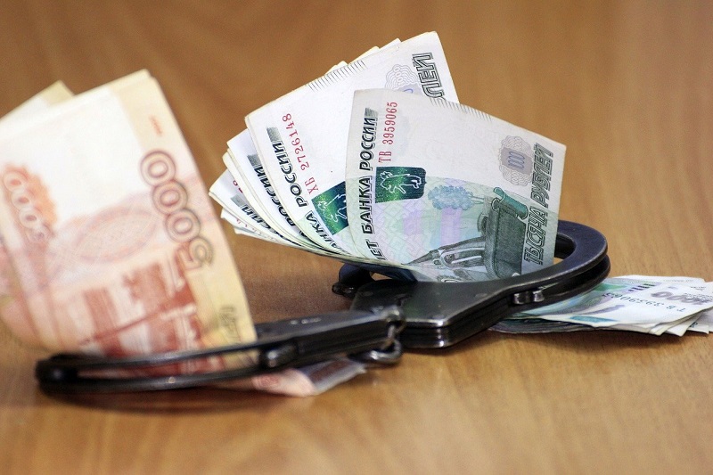 В Магнитогорске бывшего высокопоставленного пристава подозревают в коррупции