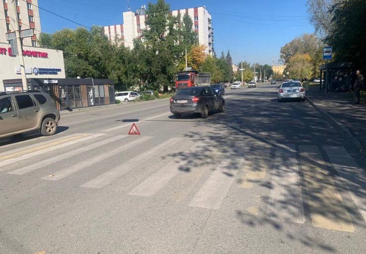 В Челябинске водитель «Лады Гранты» сбил пенсионера на «зебре»*