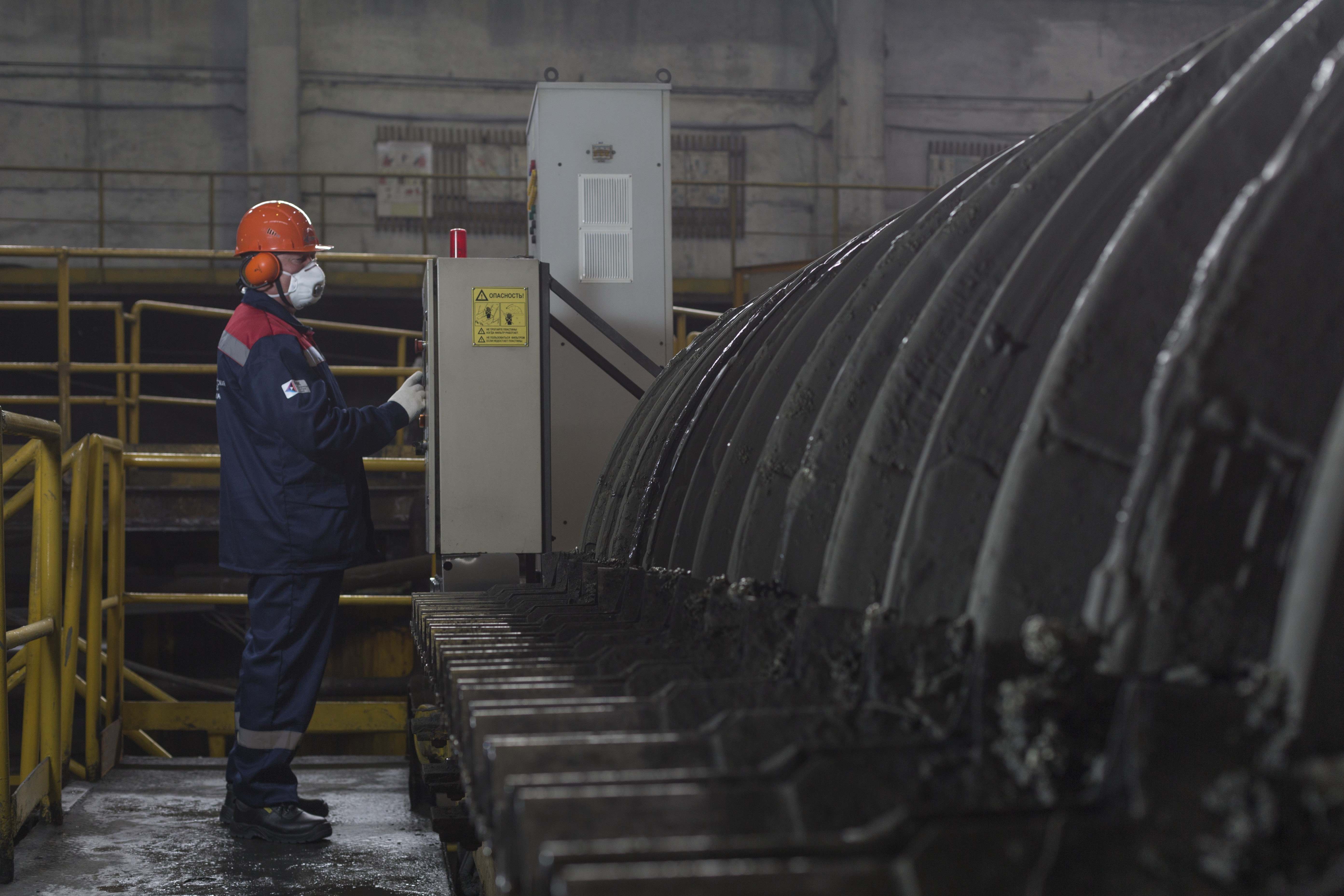 Фабрика в Челябинской области переработала 10 млн тонн руды