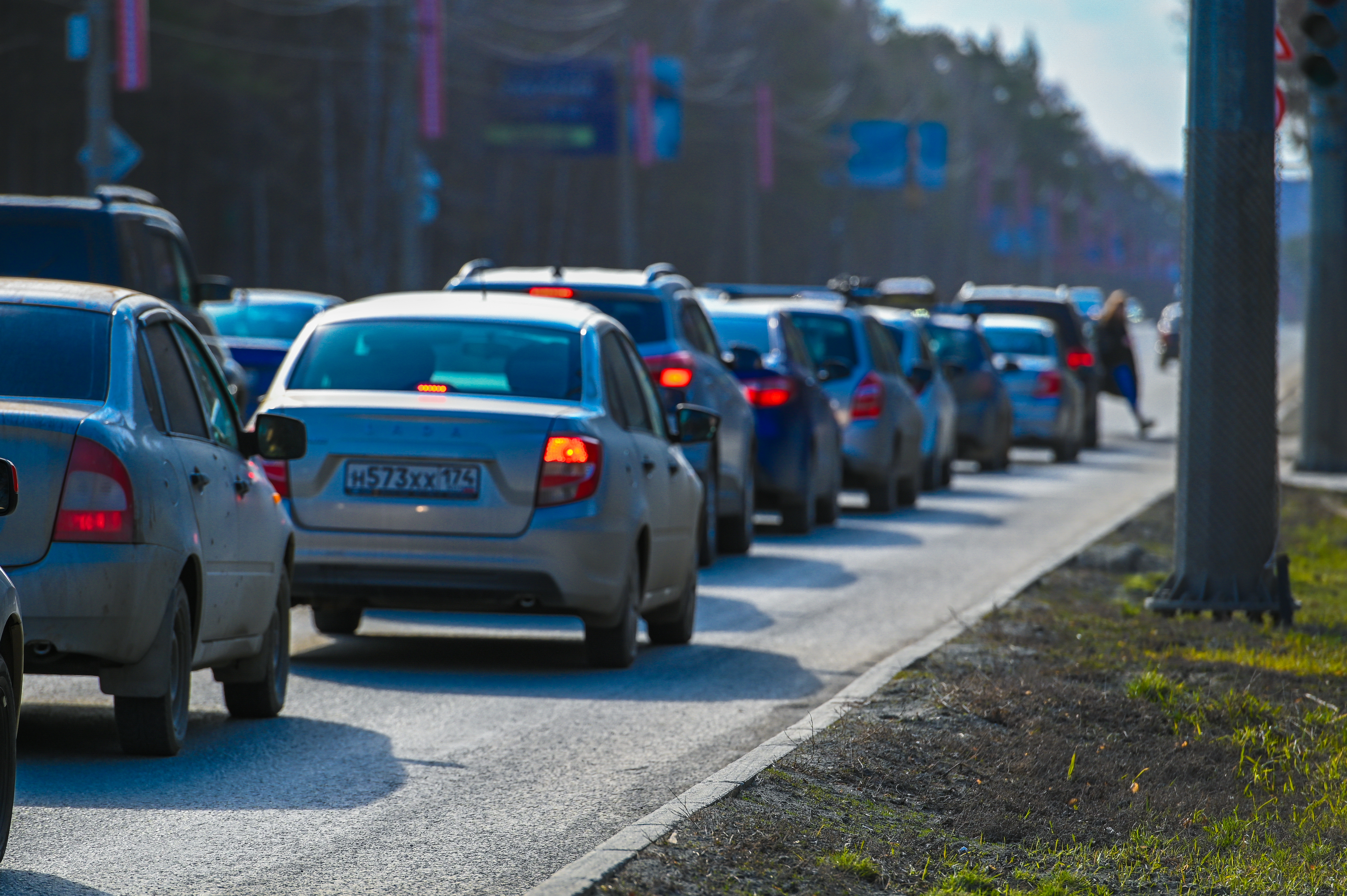Пробки на три балла зафиксированы на дорогах Челябинска утром 21 июля*1