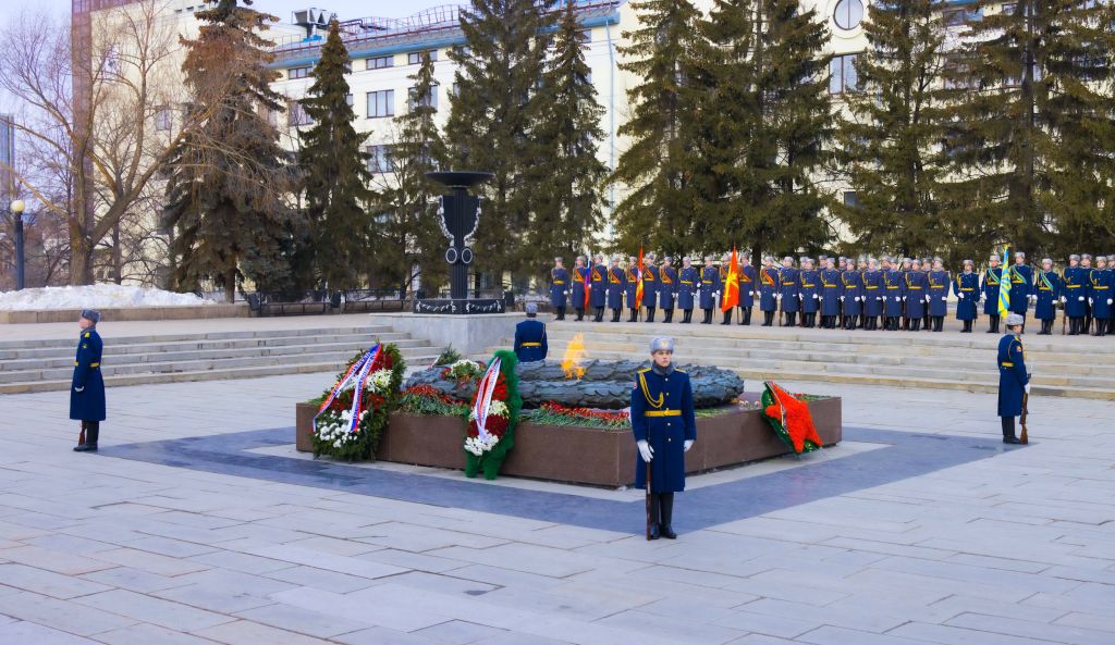 Челябинские эксперты обозначили многогранность Дня защитника Отечества*1