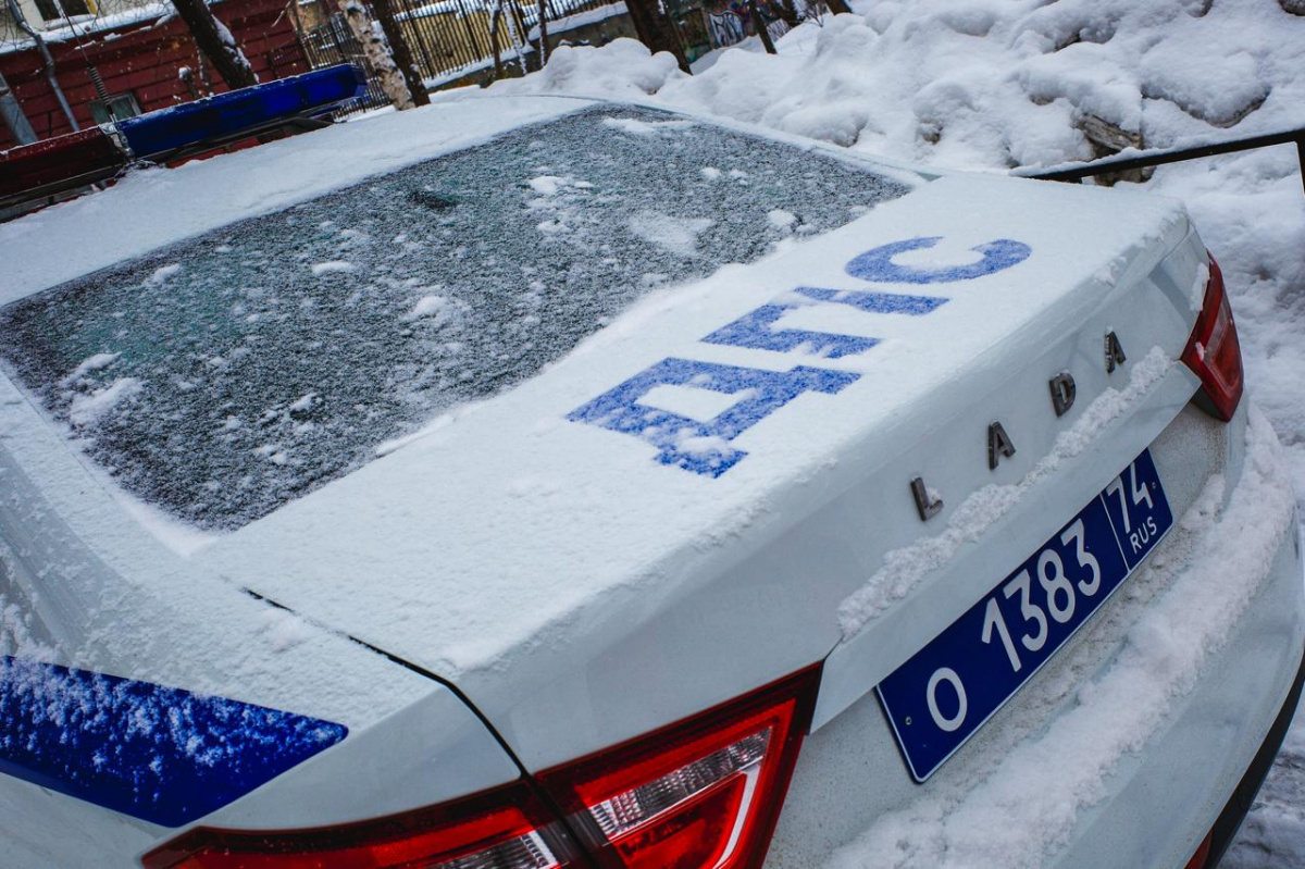 Задержание со стрельбой: полицейские Челябинска поймали группу вымогателей*1