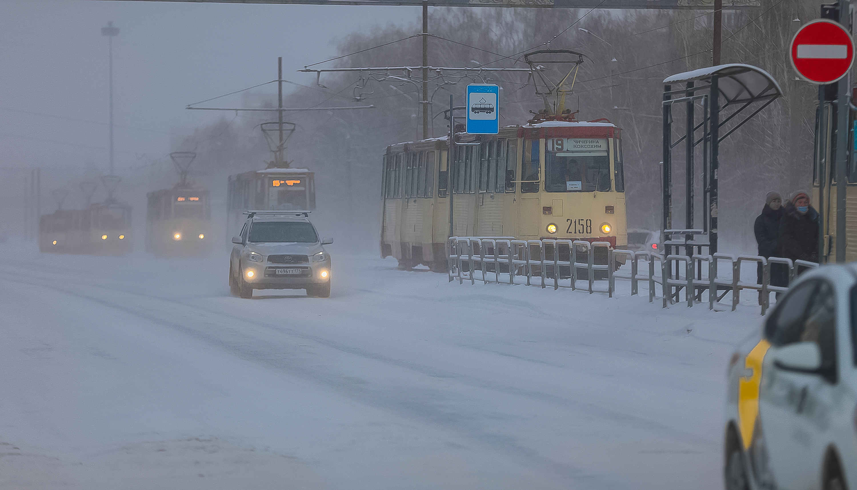В Челябинске на Алом поле перенесут остановку трамвая