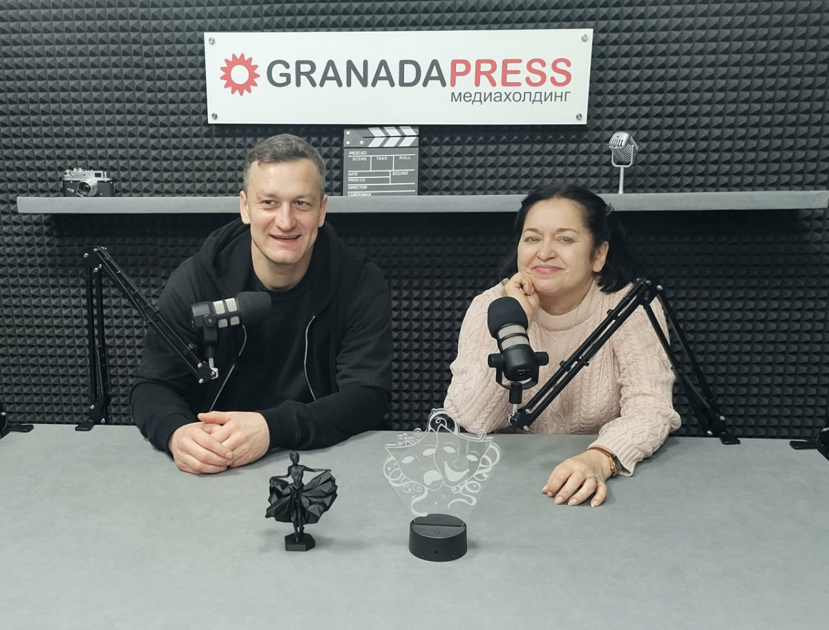 Челябинский актёр объяснил разницу между артистом и актёром*