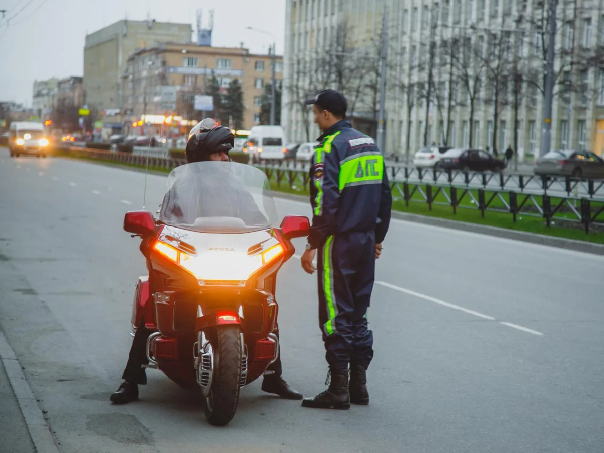 В Златоусте подростка без прав задержали за рулем неисправного питбайка*
