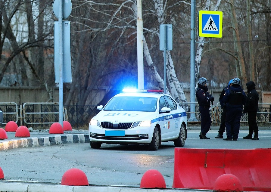 Челябинец разбился при таране патрульного автомобиля ДПС*1