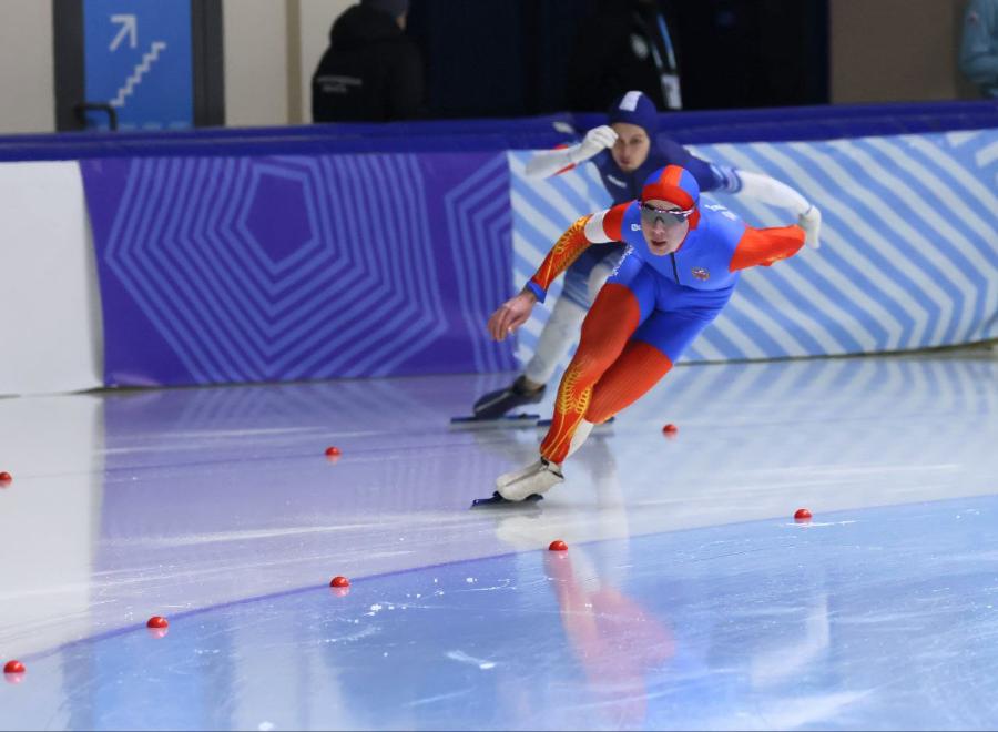 Челябинск готовится к чемпионату России по конькобежному спорту*1