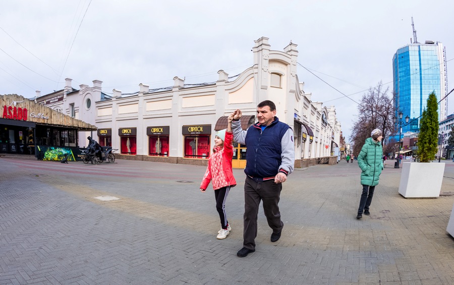 Сколько в среднем тратит на коммуналку семья из Челябинской области*1