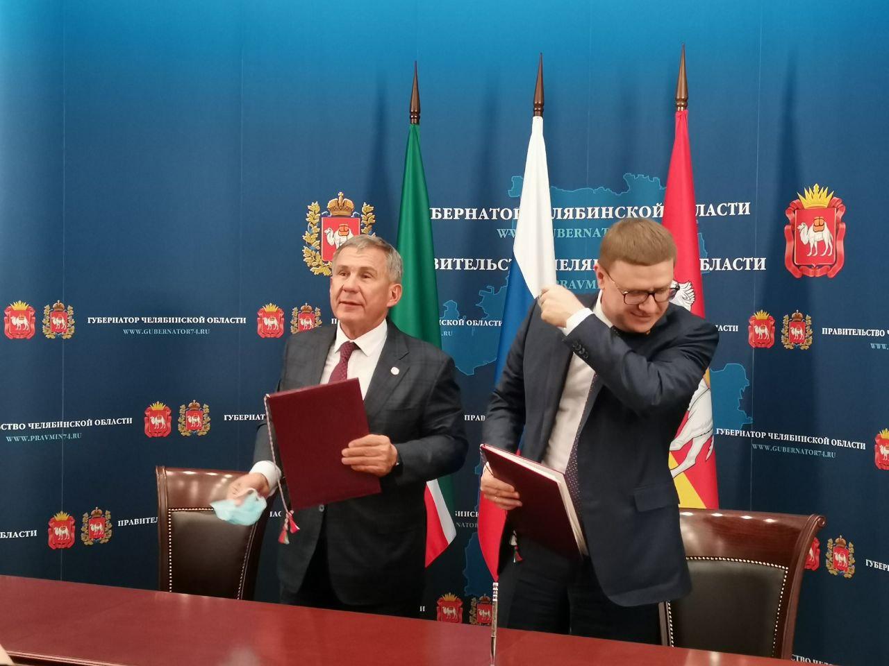 Текслер подписал соглашение о сотрудничестве с Татарстаном