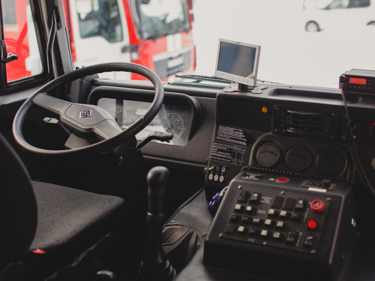 Окна вынесло при ЧП с газом в пятиэтажке Миасса*1