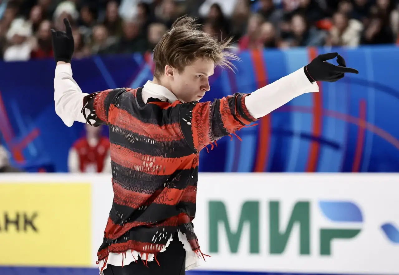 Двоеглазова и Гуменник возглавили турнирную таблицу Финала Гран-при в Челябинске