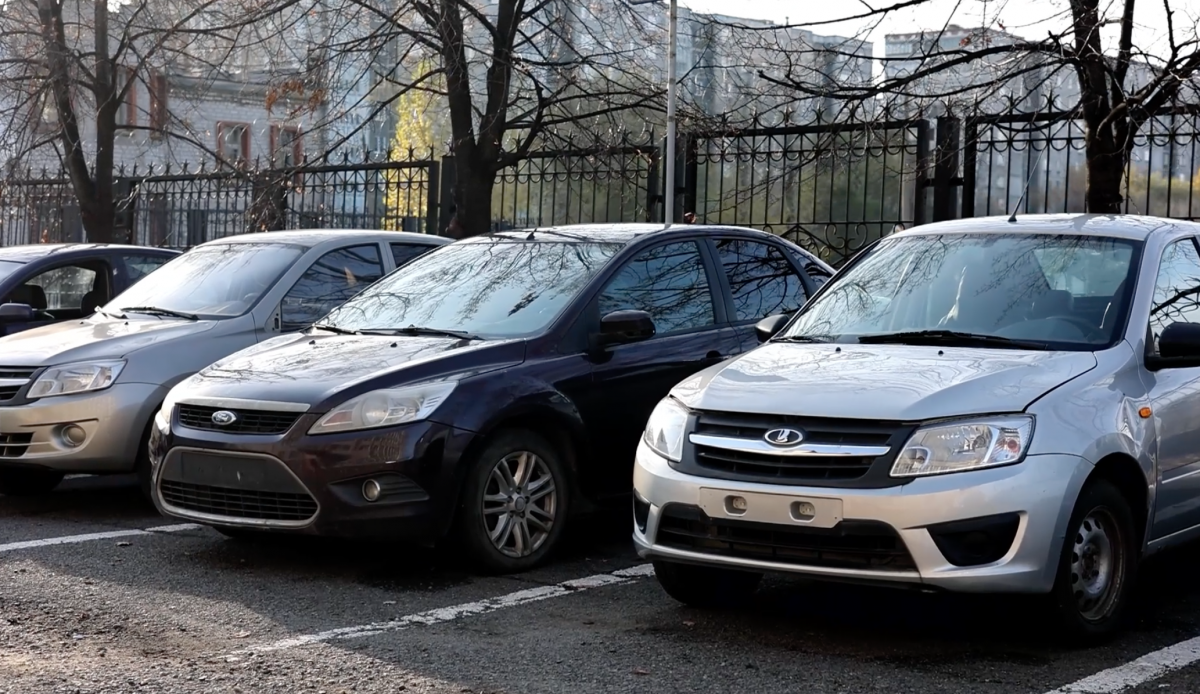 20 конфискованных автомобилей челябинцев отправили на СВО*
