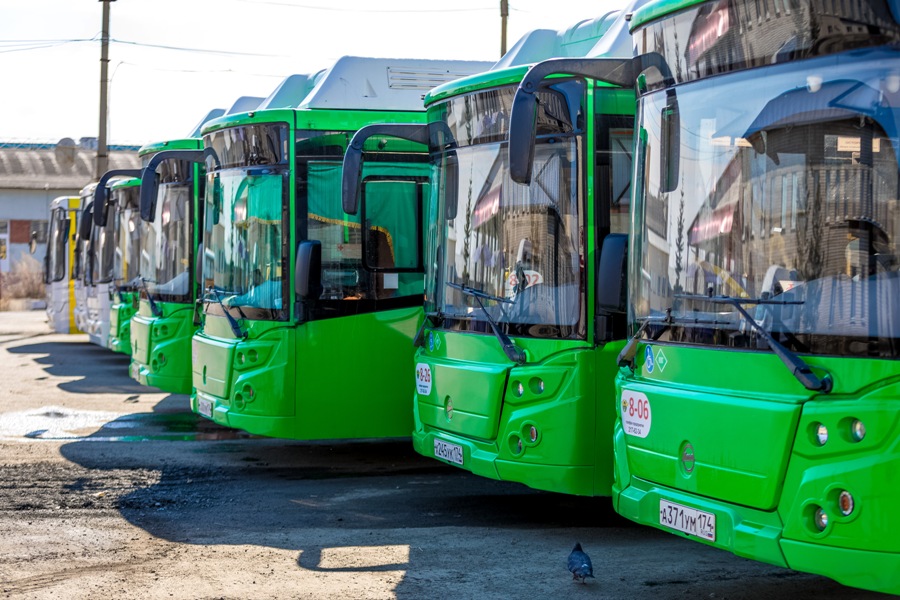 В Челябинске на маршруты выведут дополнительные автобусы