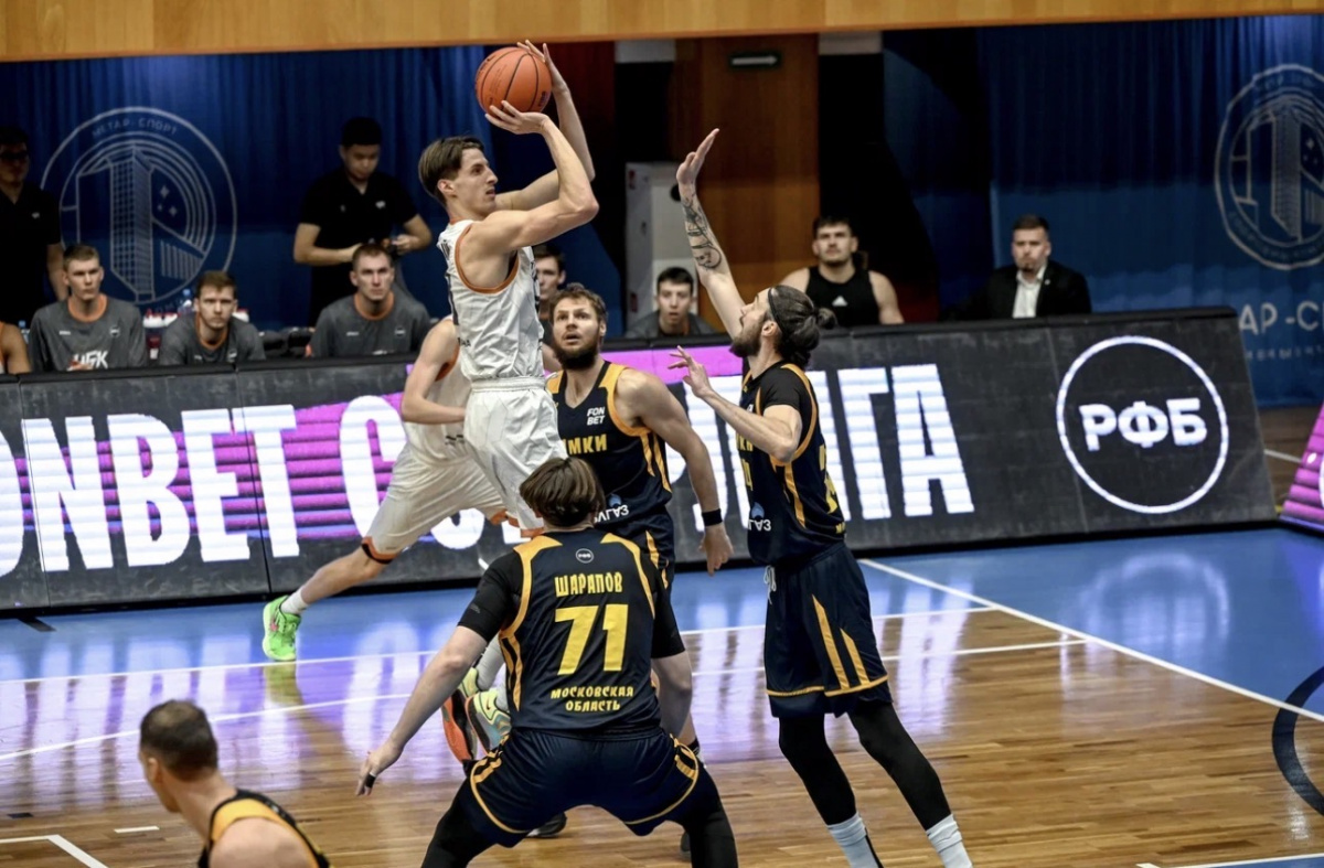 «ЧБК» обыграл «Химки» и сохранил лидерство в Суперлиге*