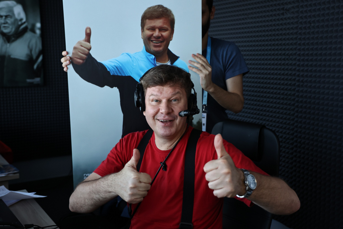 Дмитрий Губерниев не смог улететь из Челябинска из-за атаки БПЛА *
