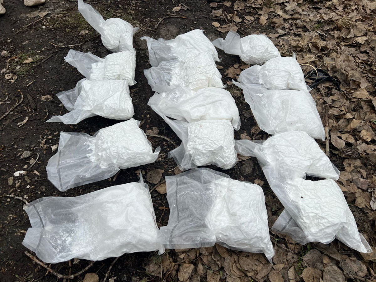 Задержанного с 14 килограммами наркотика челябинца отправили в колонию*