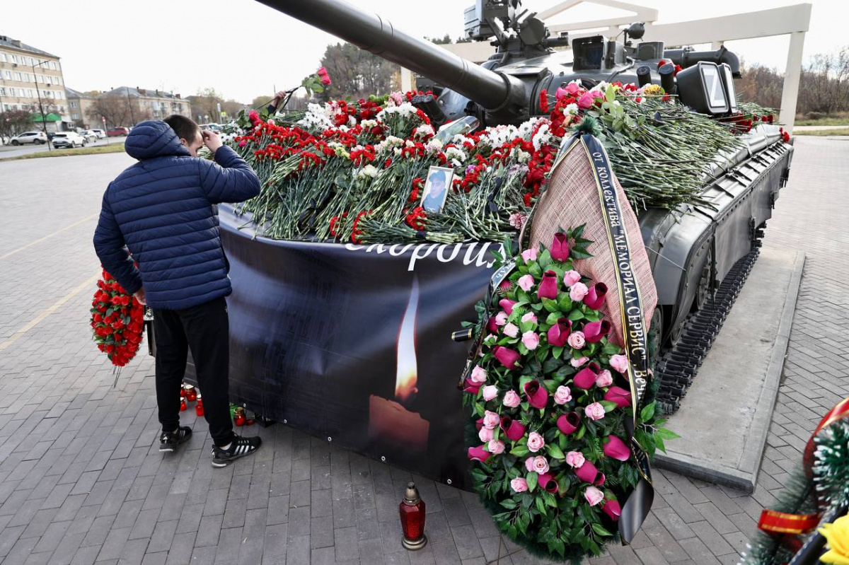 Правительство подтвердило гибель 13 человек при взрыве на заводе в Копейске*1