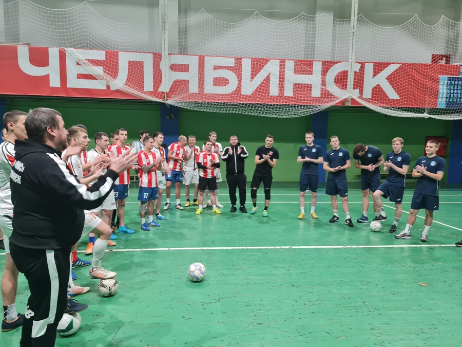 «Пас в будущее» от футбольного клуба «Челябинск»