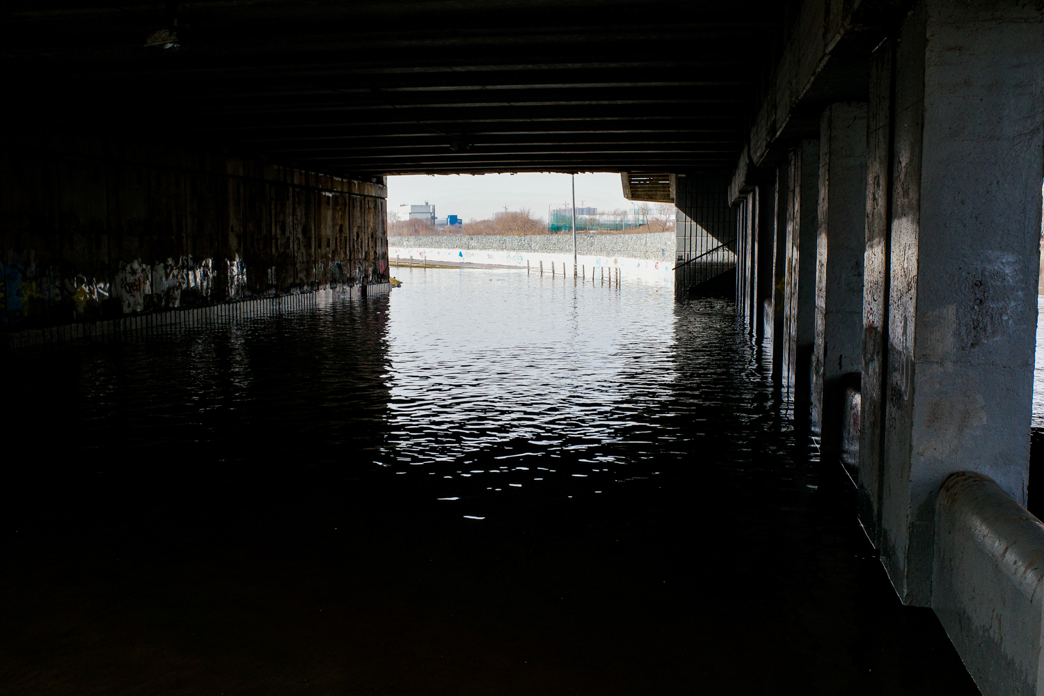 Челябинск потек: почему горожане радуются приходу «большой воды»