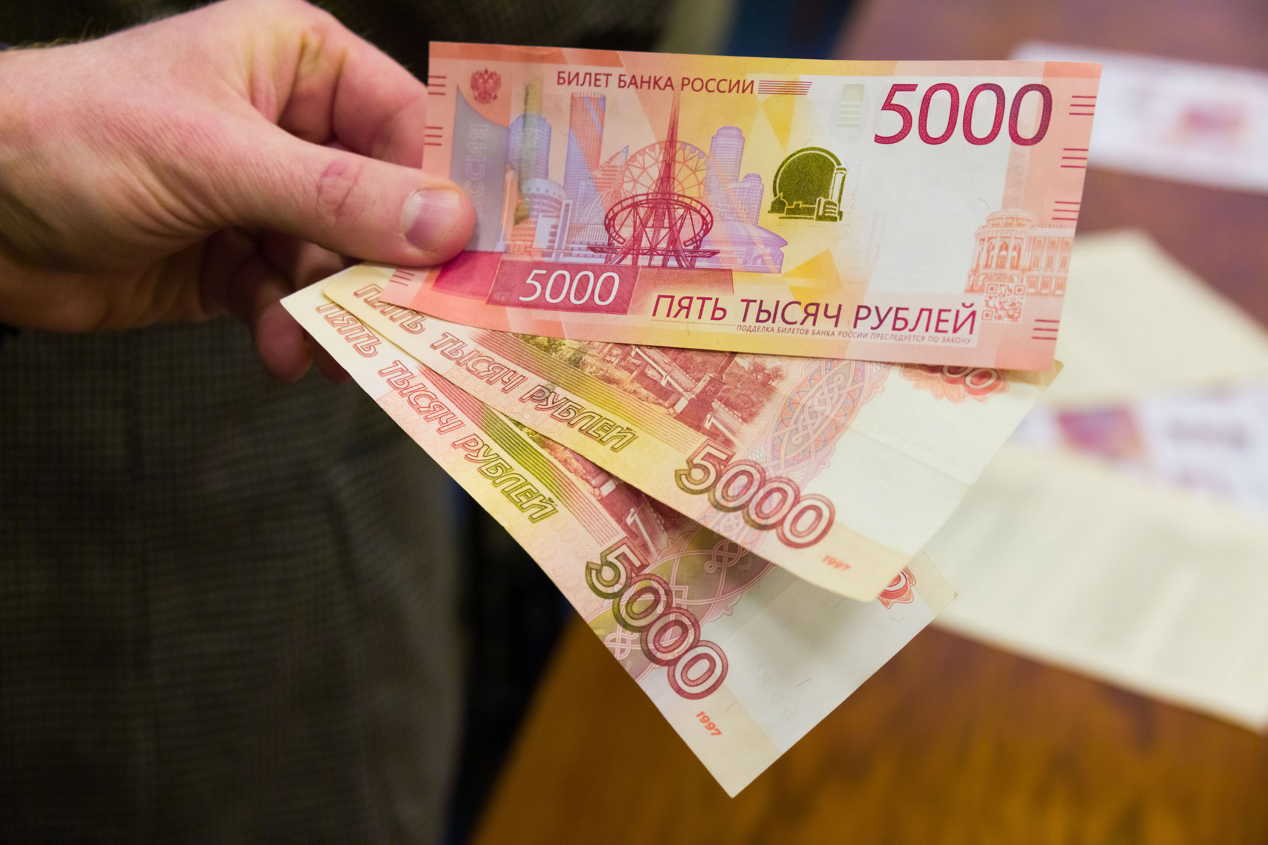 Челябинец перед 8 Марта выиграл в лотерею более 13 млн рублей*1